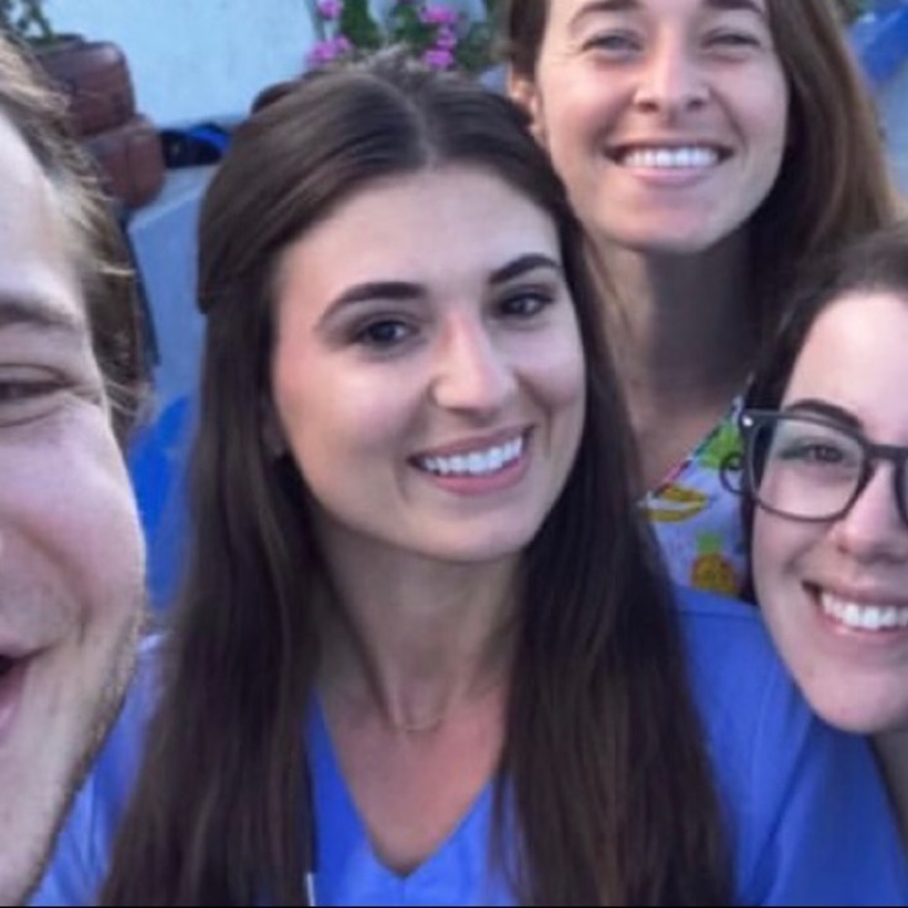 Meet your Posher, Brooke